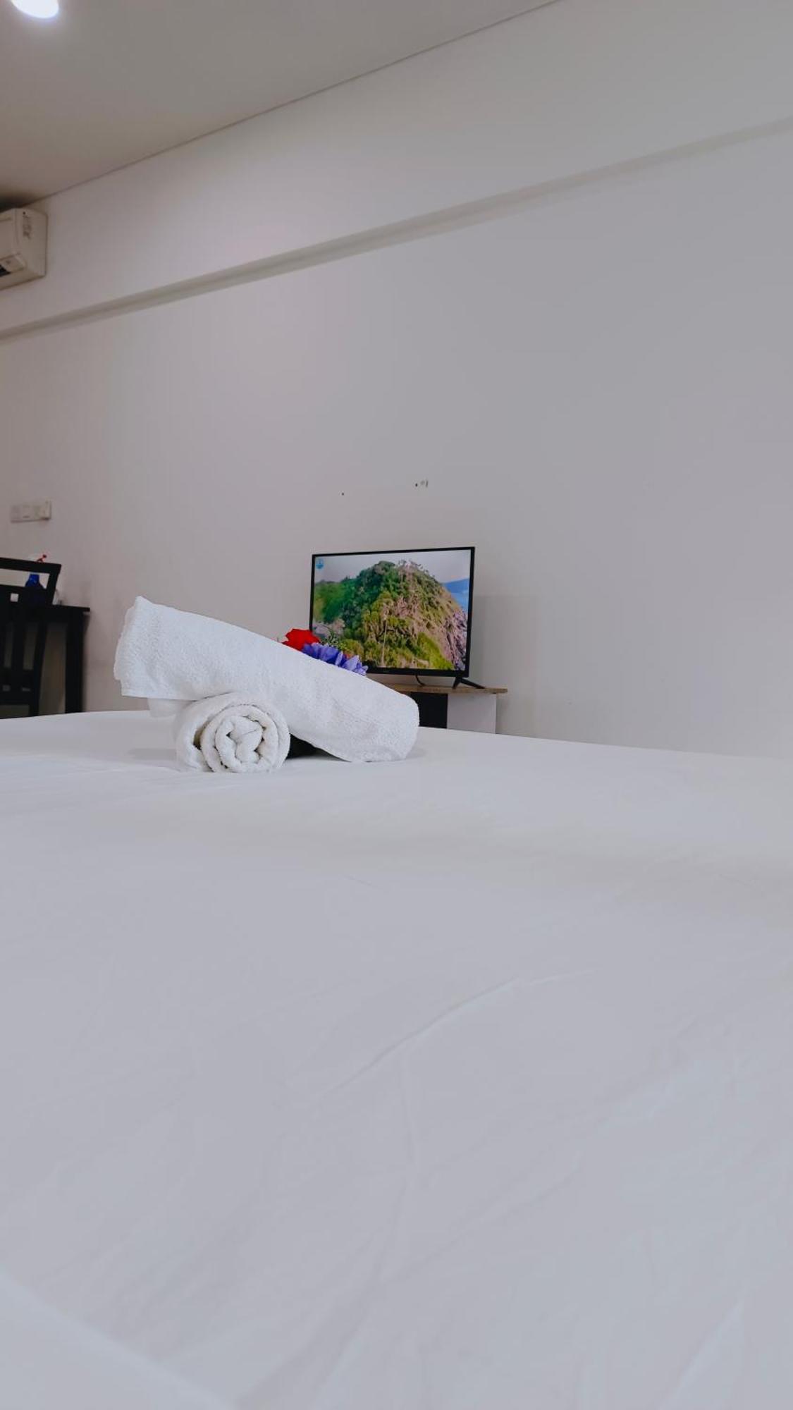 Summer Suites By Hibiscus Kuala Lumpur Exteriör bild