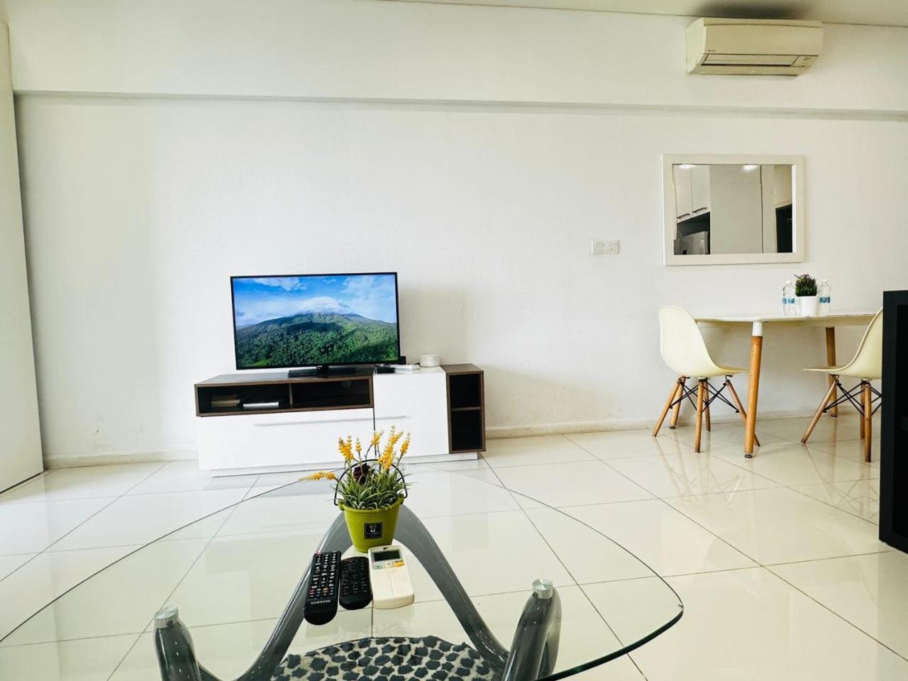 Summer Suites By Hibiscus Kuala Lumpur Exteriör bild